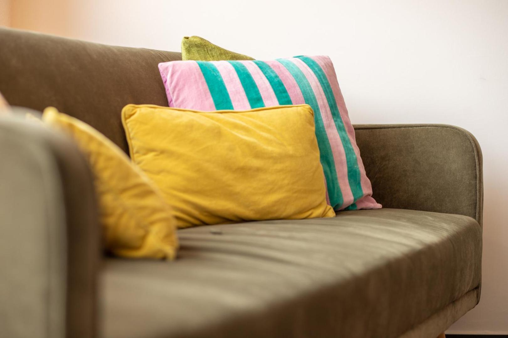 Special Modern Lisa Apartment Basel, Bahnhof Grossbasel 10-Star Luaran gambar