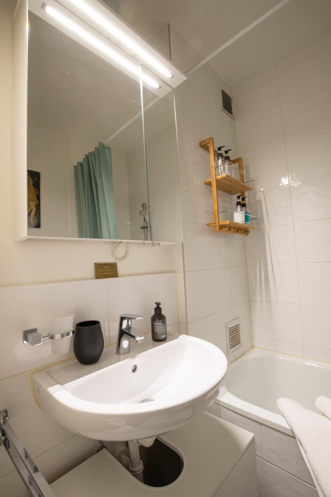 Special Modern Lisa Apartment Basel, Bahnhof Grossbasel 10-Star Luaran gambar